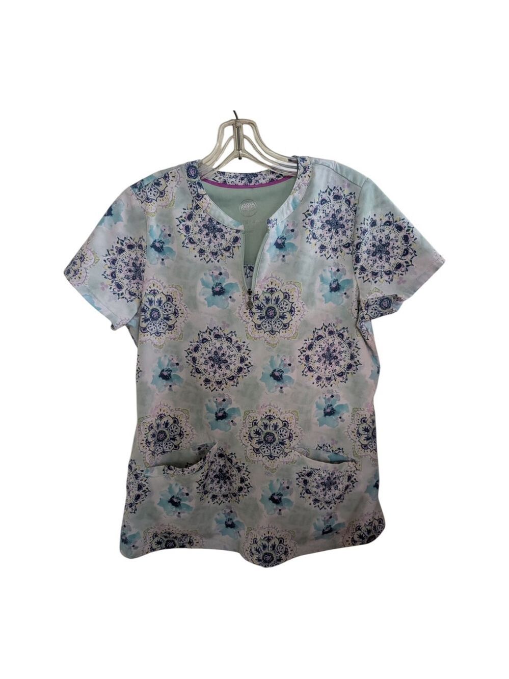 Healing Hands Ivy Watercolor Medallion Print Scrubs Top Size S Two Way Stretch - Picture 4 of 11